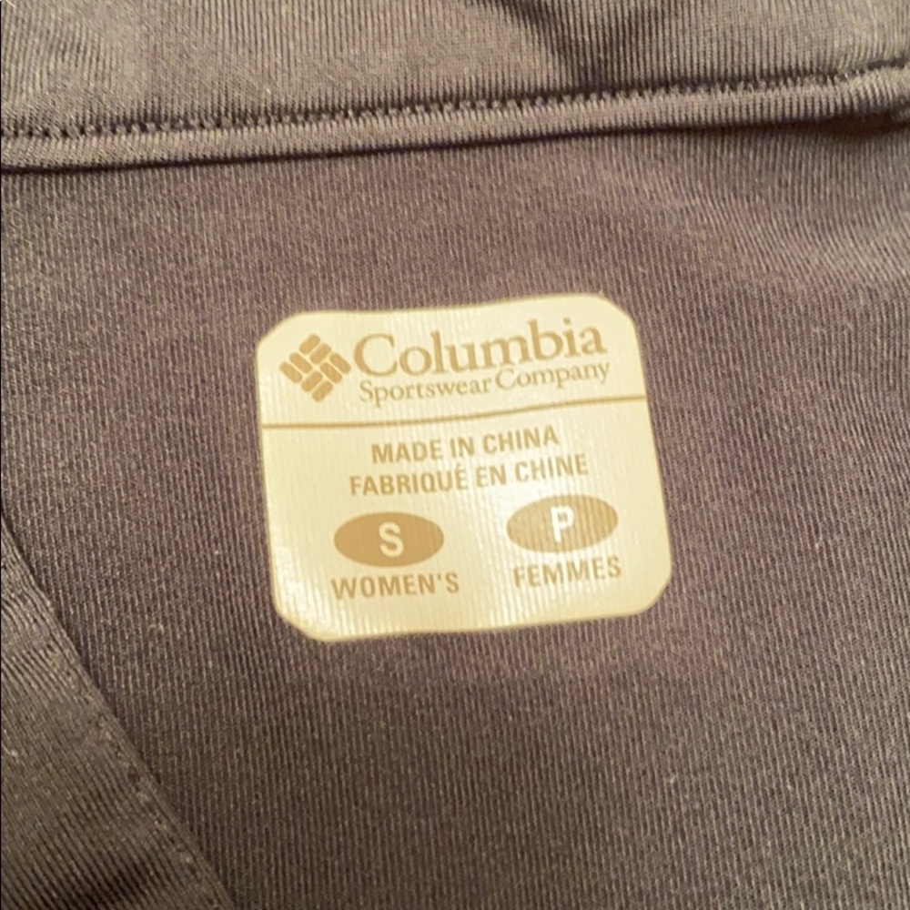 Columbia pull over - Picture 2 of 4